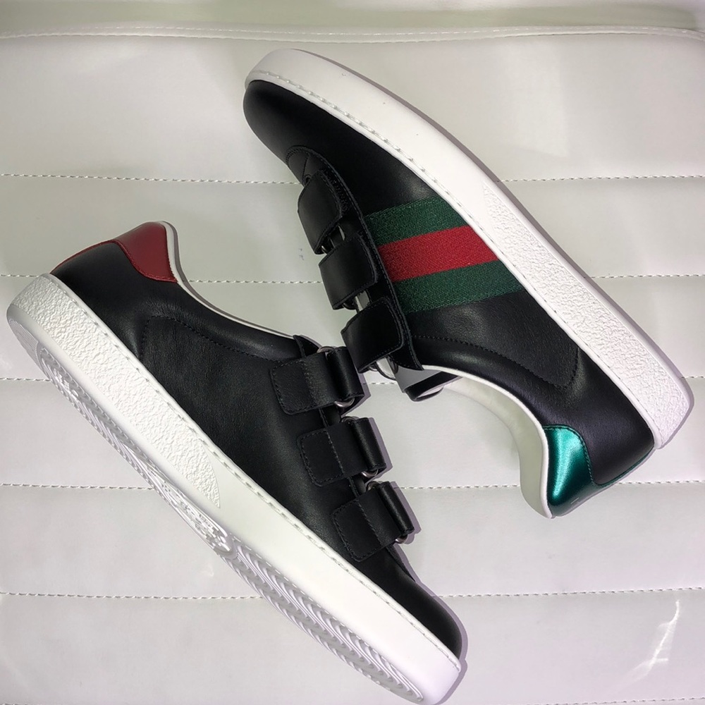 SOLD Gucci AUTHENTIC BRAND NEW Sneakers